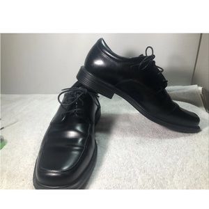 Rockport men's waterproof black oxford shoes size 9